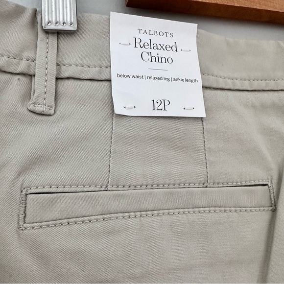 Talbots‎ Pants Womens 12P Beige Relaxed Chino Supersoft Mid Rise Stretchy NWT - Picture 3 of 11